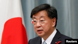 资料照：日本内阁官房长官松野博一