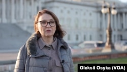 Людмила Гусейнова, яка залишилася разом з чоловіком на окупованій території в Донецькій області, провела понад місяць в сумнозвісній тюрмі "Ізоляція", а потім понад три роки - в Донецькому СІЗО.