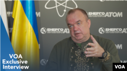 Петро Котін, президент української державної атомної компанії «Енергоатом» каже, що російська окупація Запорізької атомної електростанції "постійно посилюється". Інтерв'ю для "Голосу Америки", 18 травня 2023 р. у Києві.