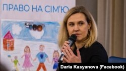 Дар’я Касьянова, голова правління «Української мережі за права дитини» та національна директорка з розвитку програм «СОС Дитячі Містечка Україна» повернула додому 80 дітей