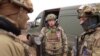Британець рятує життя українських військових на фронті. Відео