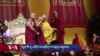 སུད་སི་རུ་༧གོང་ས་མཆོག་ལ་བརྟན་བཞུགས་བསྟར་འབུལ། 