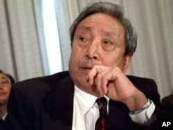 资料照：中国作家刘宾雁