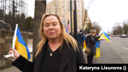 Люсіль Анна Ірка, американка українського походження, учасниця акції. Фото: Катерина Лісунова.
