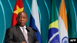南非總統西里爾·拉馬福薩(Cyril Ramaphosa)於2019年11月13日在巴西利亞舉行的金磚國家商業理事會會議上發表講話。