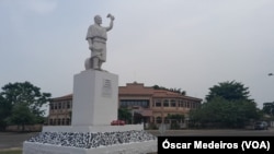 Estátua do Rei Amador, São Tomé e Príncipe