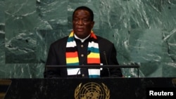 Umongameli Emmerson Mnangagwa.