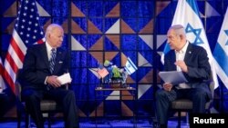 资料图：美国总统乔·拜登（Joe Biden）2023年11月与以色列总理本雅明·内塔尼亚胡（Benjamin Netanyahu）会面。