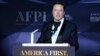 Ілон Маск звертається до аудиторії під час гала-концерту America First Policy Institute після виступу новообраного президента Дональда Трампа у його маєтку Мар-а-Лаго, четвер, 14 листопада 2024 року. Палм-Біч, штат Флорида (AP Photo/Alex Brandon)
