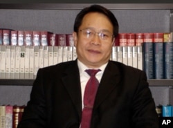 莫少平律师