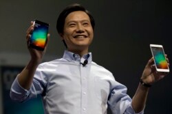 中国智能手机制造商小米董事长雷军