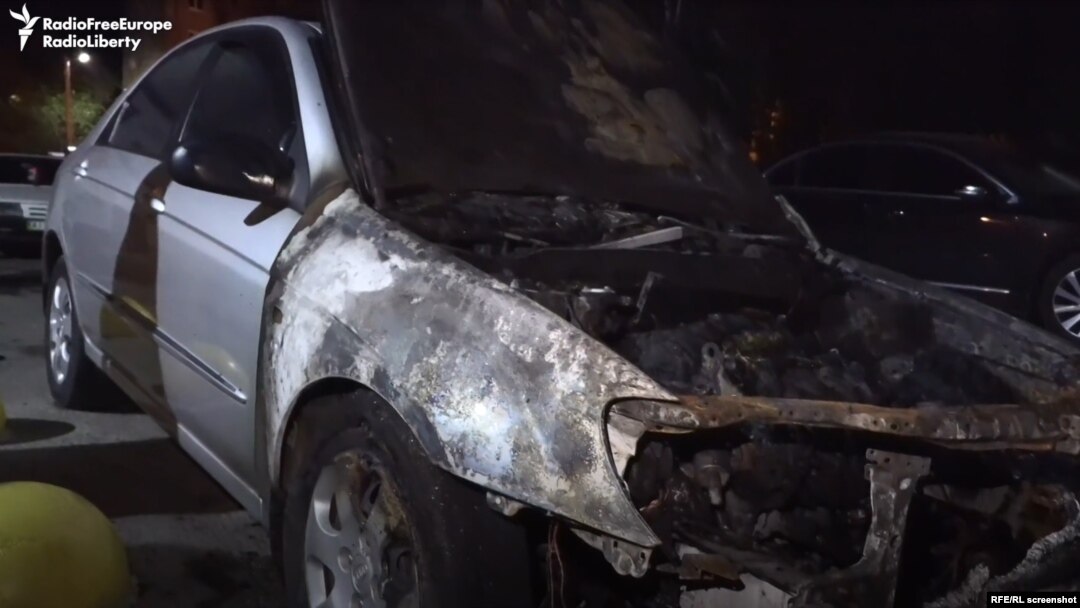 Makina e djegur më 17 gusht në Brovary, Ukrainë, përdorej nga ekipi i emisionit "Skemat" për raportimin dhe hetimet e akuzave për korrupsion të nivelit të lartë