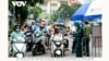 Một điểm kiểm soát Covid-19 tại Hà Nội vào tháng 8/2021. Hình minh họa.
