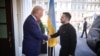 Президент США Дональд Трамп вітає президента України Володимира Зеленського на початку його візиту до Білого дому, Вашингтон, 28 лютого 2025. Photo by Ukrainian Presidential Press-Service / AFP