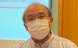 香港民意研究所副行政总裁 钟剑华 表示，民主党无人参选今届立法会选举，与多名“参选派”区议员宣誓后被DQ等因素有关 (美国之音/汤惠芸)