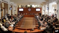 Miembros de la Organización de los Estados Americanos (OEA) se reúnen en una sesión especial, en la sede de la organización en Washington, EE.UU. [Foto: Archivo] 