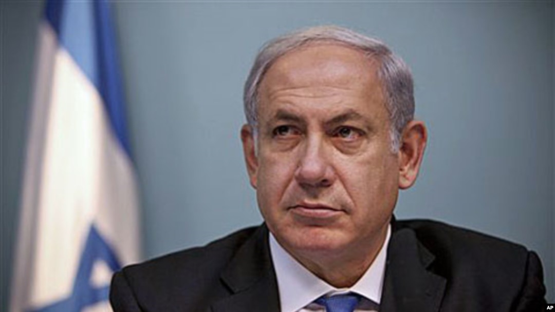 Israeli Prime Minister Benjamin Netanyahu listens during a press conference in Jerusalem about a US-drafted deal to renew a freeze on new construction in West Bank settlements, 15 Nov 2010