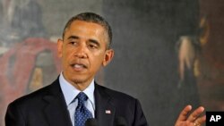 President Barack Obama speaks during an Easter Prayer Breakfast in the East Room of the White House in Washington, April 5, 2013. 