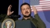 «Наратив, що «українці переслідують євреїв» не дуже працює, коли на чолі країни президент-єврей», – каже керівник проєкту Ukraine Freedom Project Стівен Мур. На фото – президент України Володимир Зеленський на в Італії, 13 червня 2024 року. REUTERS