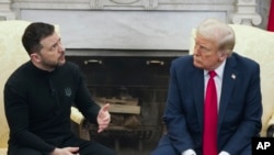 Tổng thống Hoa Kỳ Donald Trump tiếp Tổng thống Ukraine Volodymyr Zelenskyy tại Nhà Trắng, 28/2/2025.