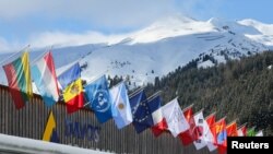 Питання України активно обговорюють на зустрічах в швейцарському Давосі