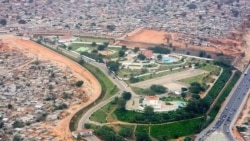 Residentes do Camazingo no Lubango transferidos para centralidade - 2:40