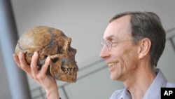 This photo provide by the Max-Planck-Gesellschaft shows Swedish scientist Svante Paabo in Leipzig, Germany, April 27, 2010. On Monday, Oct. 3, 2022 the Nobel Prize in physiology or medicine was awarded to Swedish scientist Svante Paabo for his discoveries