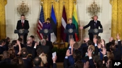 Спільна прес-конференція президента США Дональда Трампа та президентів країн Балтії