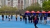 香港民调: 三分之二受访者对防疫措施持负面评价 学者批防疫政治化
