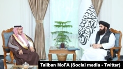 در حال حاضر، عربستان سعودی سهمیۀ زایران مراسم حج برای شهروندان افغانستان را حدود ۳۰هزار تعیین کرده است.