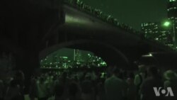 百万蝙蝠倾巢出：德克萨斯州旅游一景
