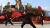 ཀུང་ཧྥུའི་བཙུན་མ་ཚོ་གཟེངས་རྟགས་འབུལ་ཡུལ་འོས་མིའི་གྲས་སུ་ཚུད་པ། 