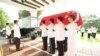 Thousands Pack Singapore Streets to See Lee's Casket