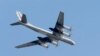 Ілюстративне фото. Бомбардувальник ВПС РФ Ту-95. Росія використовує ці літаки для запусків ракет Х-101 по Україні. AP Photo