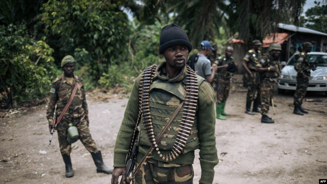 Ba soda ya mampinga ma RDC (FARDC) na mboka Manzalaho, pene na Beni, Nord-Kivu, RDC, 18 février 2020.