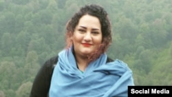 آتنا دائمی مدتهاست که در اعتصاب غذا به سر می برد. 