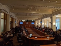 Sala de reuniones en la sede de la OEA en Washington DC. Foto de Herbert Zepeda.