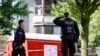 德国发生持刀杀人案造成十几人伤亡，凶嫌已落网，警方展开调查