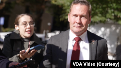 Конгресмен США Майкл Волц, якого Дональд Трамп запросив на посаду радника з національної безпеки, після зустрічі з новообраним президентом у Вашингтоні.
