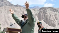 སྲིད་བློན་མོ་དྷི་ལ་དྭགས་སུ་ཕེབས་པ། ༢༠༢༠།༧།༣